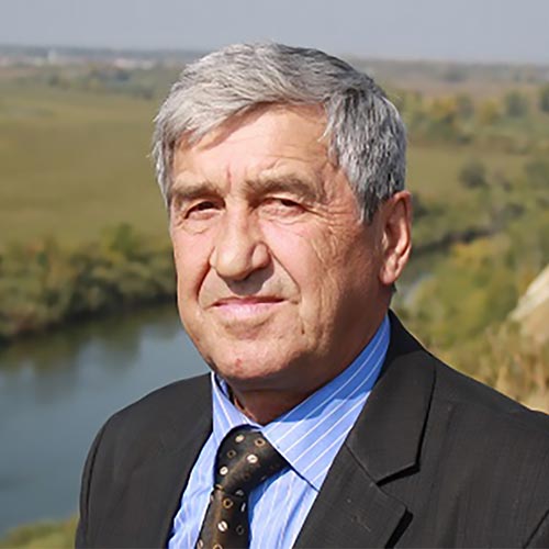 Анатолий Плешаков